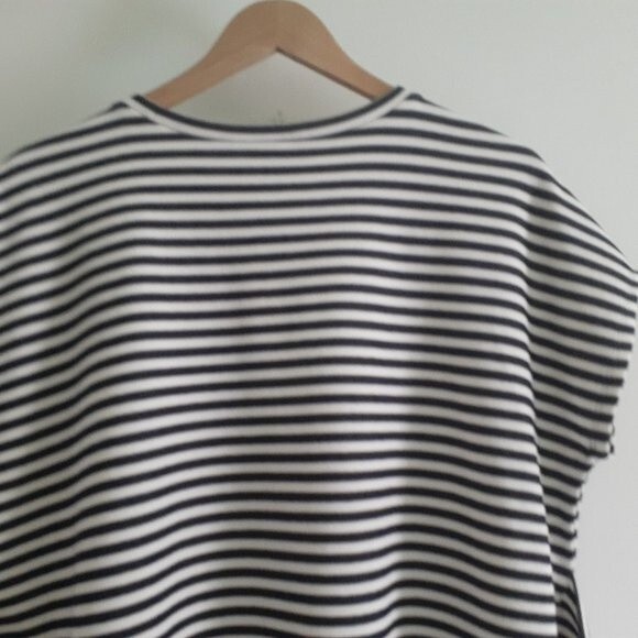 Express Striped Tie Waist Black & White Cotton Blend Blouse Size Medium - Picture 6 of 10